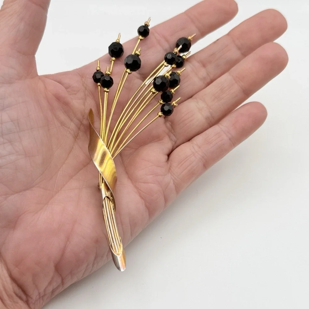 Vintage Gold Tone Spray Brooch Black Faceted Beads Floral Statement Pin